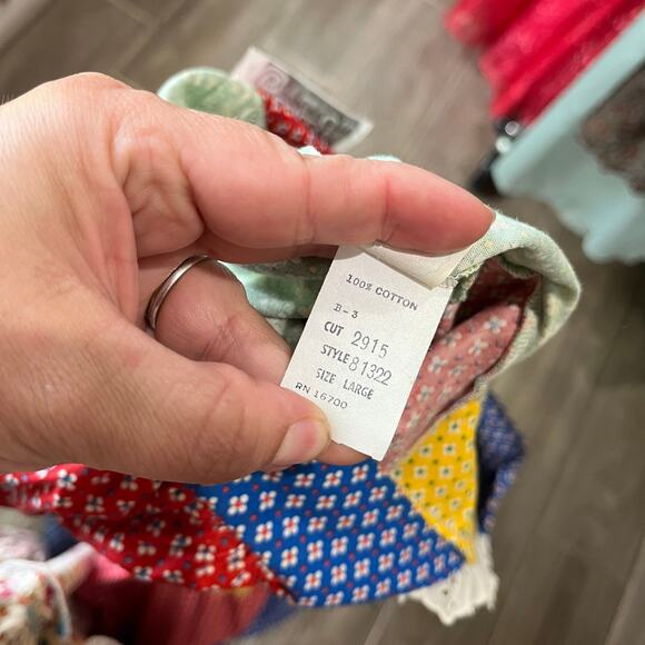 70~80's USA Flower Motif Pattern Colorful Tiered Union Made Chore Dress Sz L - Picture 9 of 10